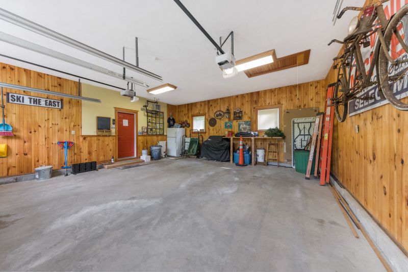 Recreational Garage Space